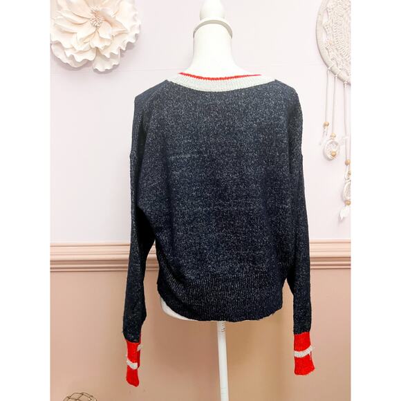 WildFox Malone 78 Sequin Embellished Sweater Size Small - Picture 5 of 7